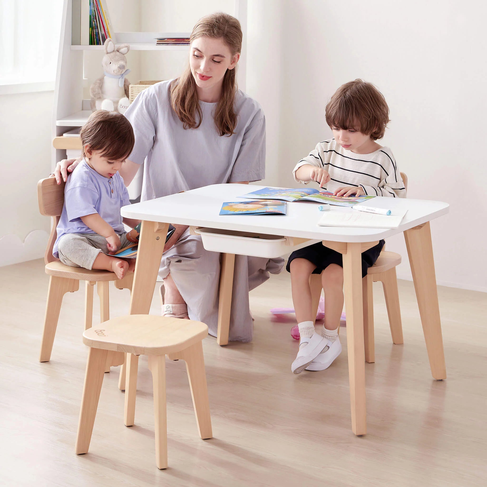 Boori Tidy Stolik Dziecięcy z Szufladą w Stylu Montessori